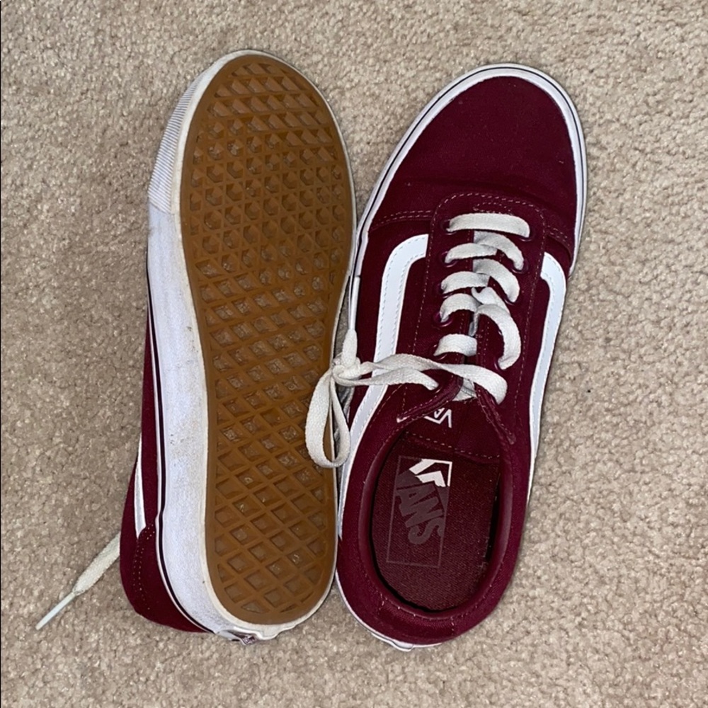 vans - Picture 2 of 3